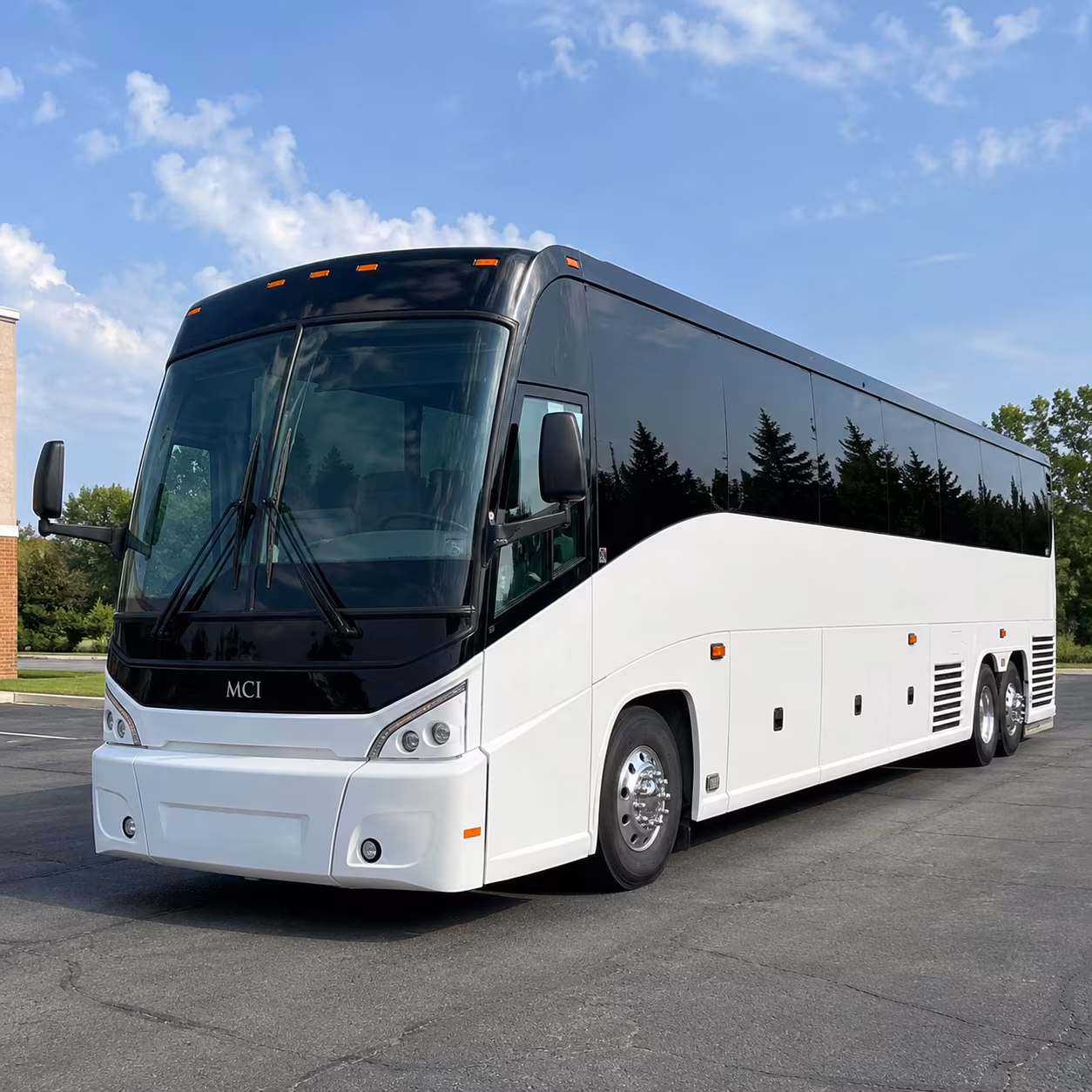 employee shuttle service along the madera road and cochran street corridors