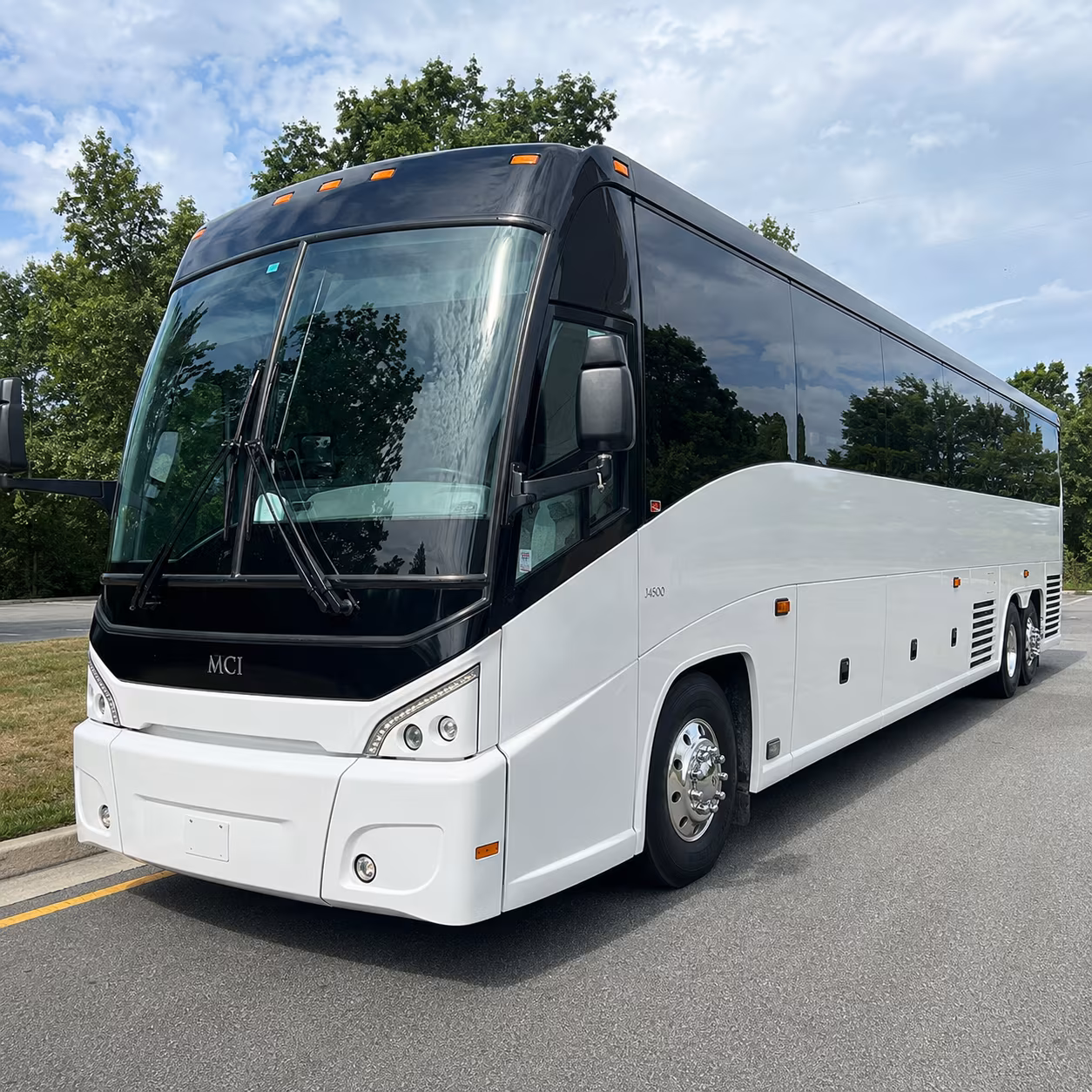 simi valley charter bus services fleet